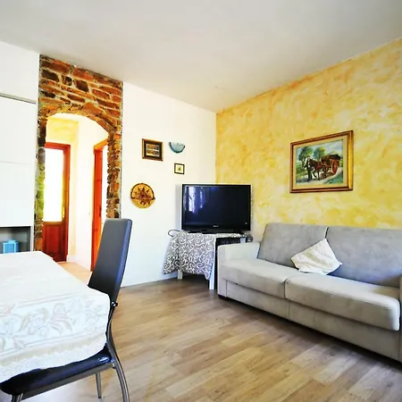 Holiday home Residenza I Melograni