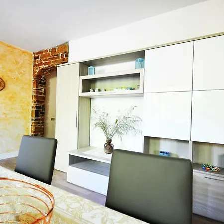 Holiday home Residenza I Melograni *