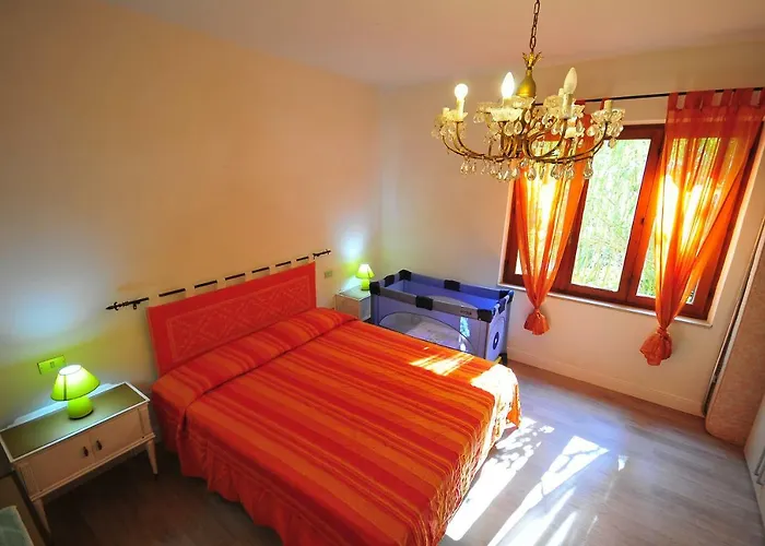 بيت للعطل Residenza I Melograni *